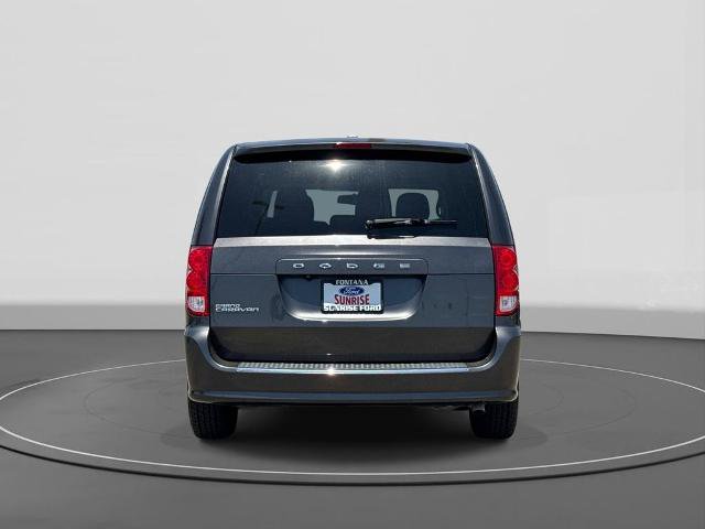 Used 2018 Dodge Grand Caravan SE w/ UConnect Hands-Free Group FWD image 6