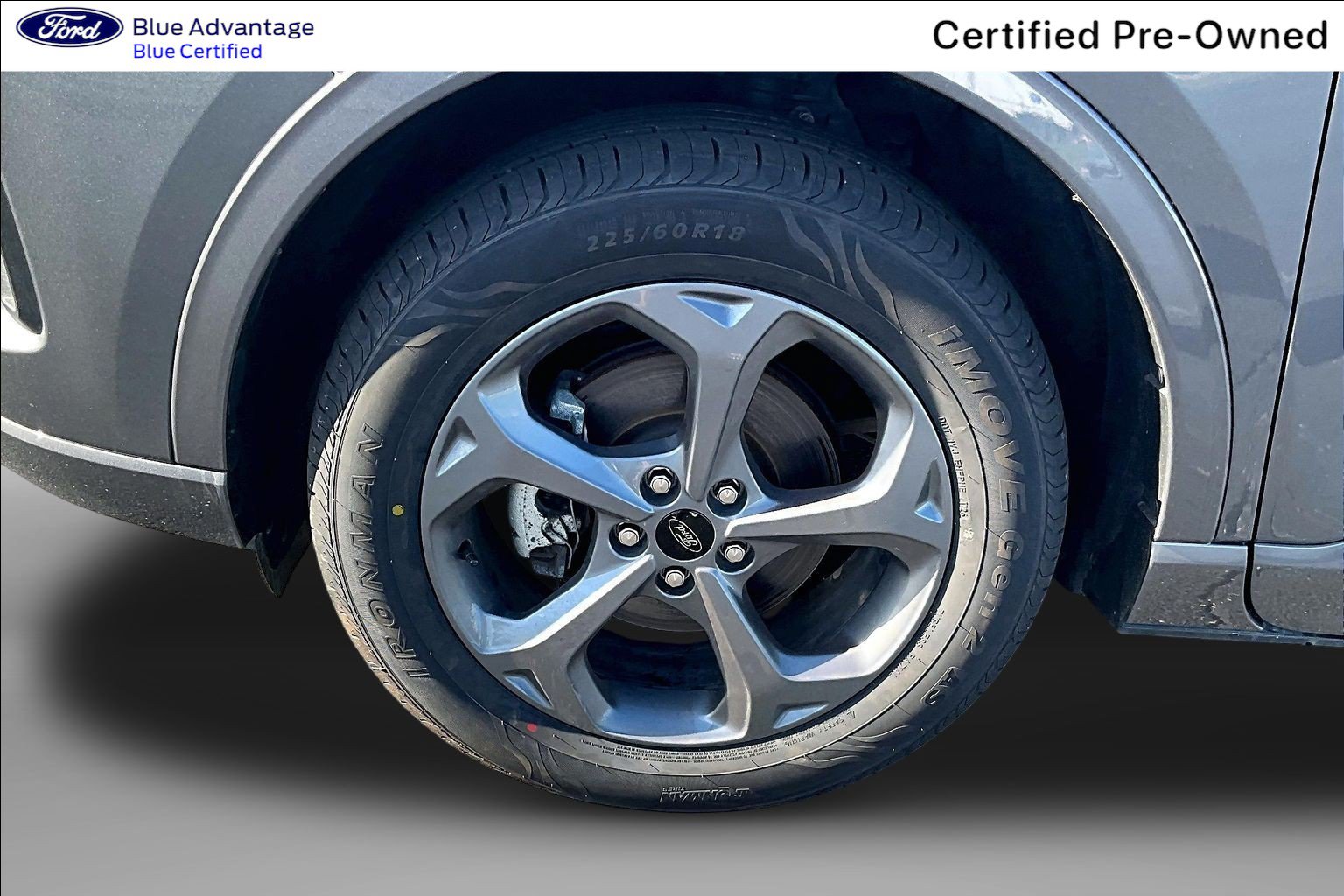 Certified 2024 Ford Escape ST-Line w/ Tech Pack #1 AWD/4WD image 9