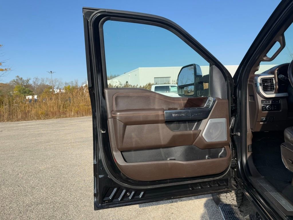 Certified 2024 Ford F250 King Ranch w/ Chrome Package image 33