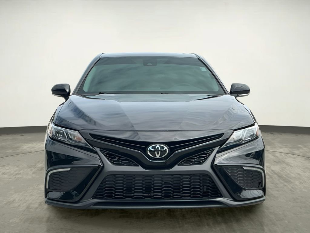 Used 2024 Toyota Camry SE w/ Convenience Package FWD image 12