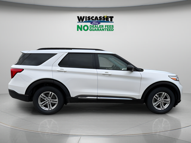 Certified 2022 Ford Explorer XLT w/ Equipment Group 202A AWD/4WD image 6