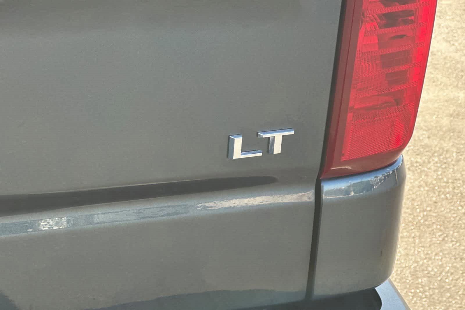 Used 2020 Chevrolet Silverado 1500 LT w/ All-Star Edition image 27