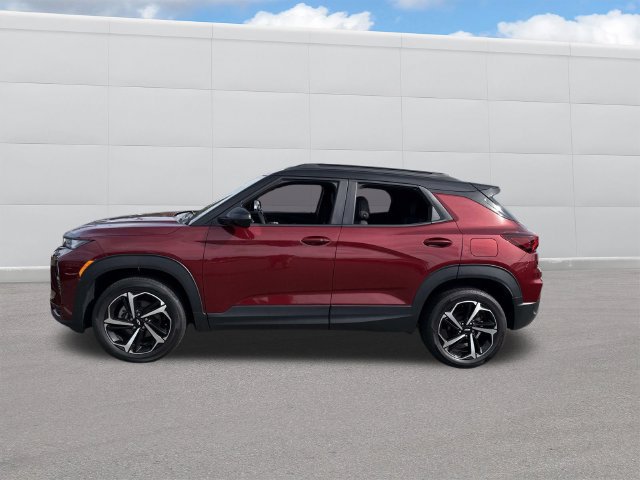 Used 2023 Chevrolet TrailBlazer RS AWD/4WD image 2