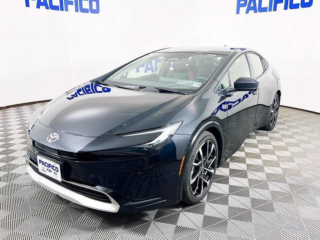 Used 2024 Toyota Prius Prime Premium image 7