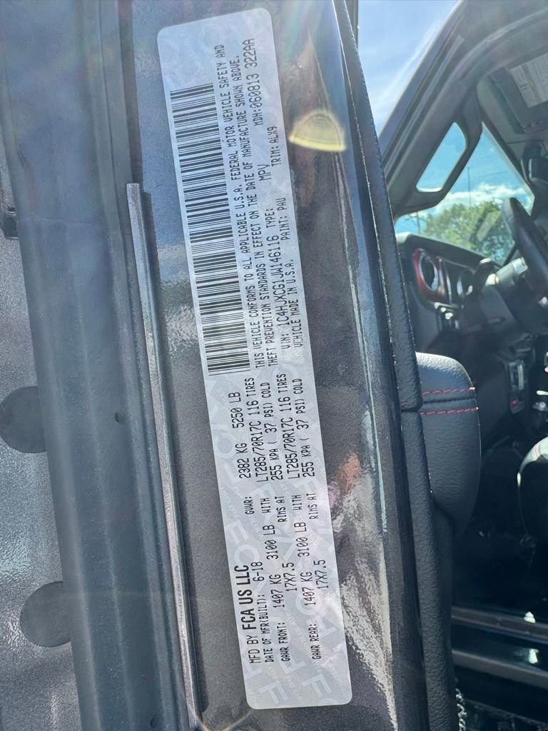 Used 2018 Jeep Wrangler Rubicon AWD/4WD image 36