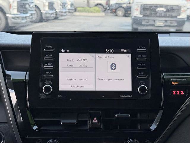 Used 2022 Toyota Camry SE w/ Convenience Package FWD image 23