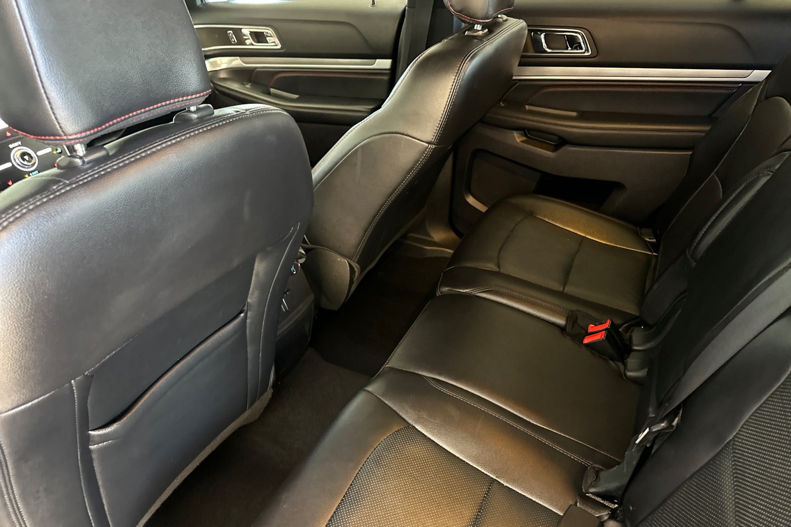 Certified 2019 Ford Explorer Sport AWD/4WD image 12
