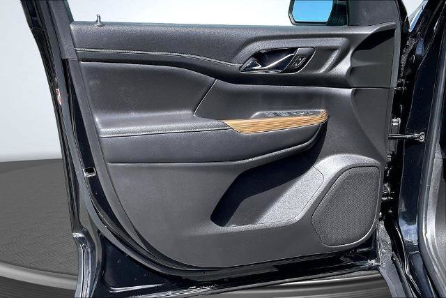 Used 2019 GMC Acadia SLE FWD image 23