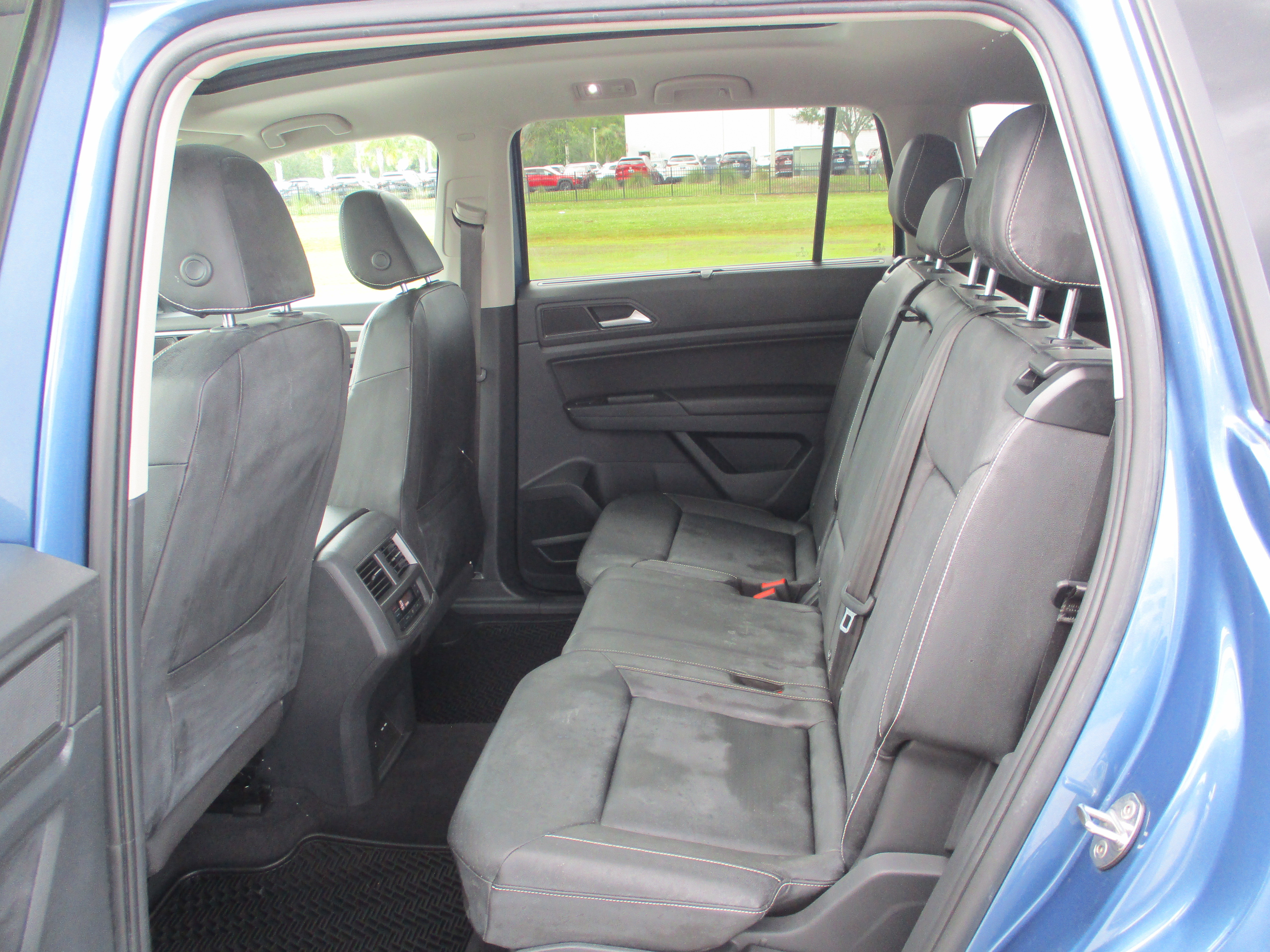 Used 2021 Volkswagen Atlas SEL image 10