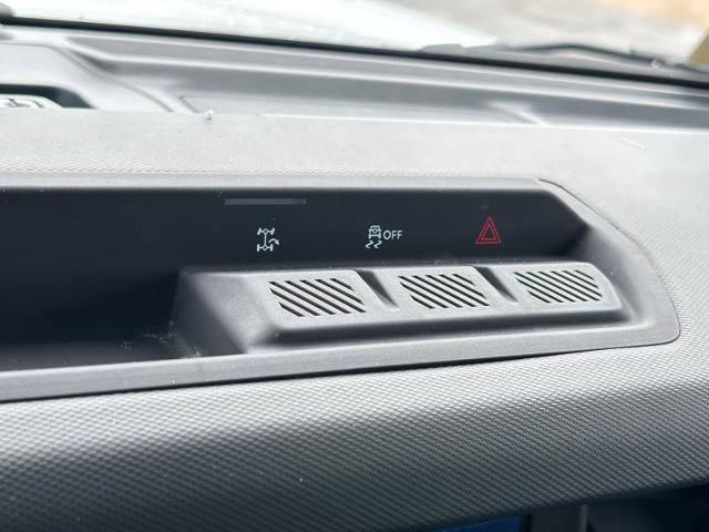 Certified 2025 Ford Bronco Big Bend AWD/4WD image 25