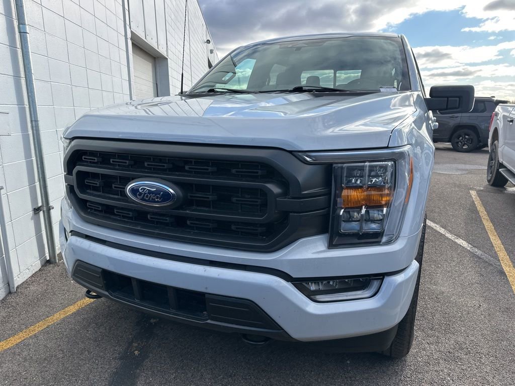 Certified 2022 Ford F150 XLT w/ Equipment Group 302A High image 19