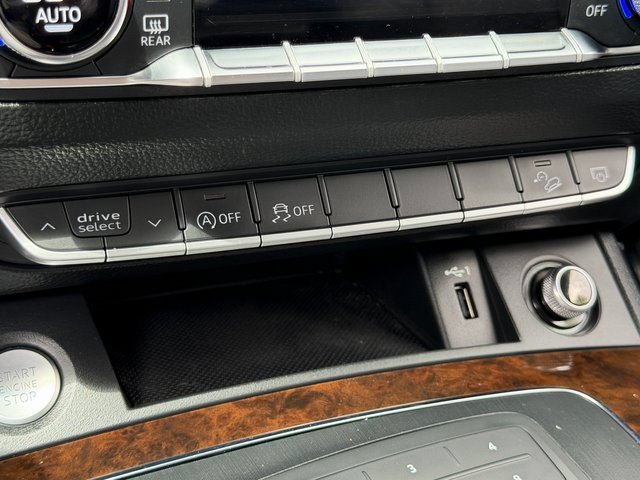 Used 2019 Audi Q5 2.0T Premium AWD/4WD image 29