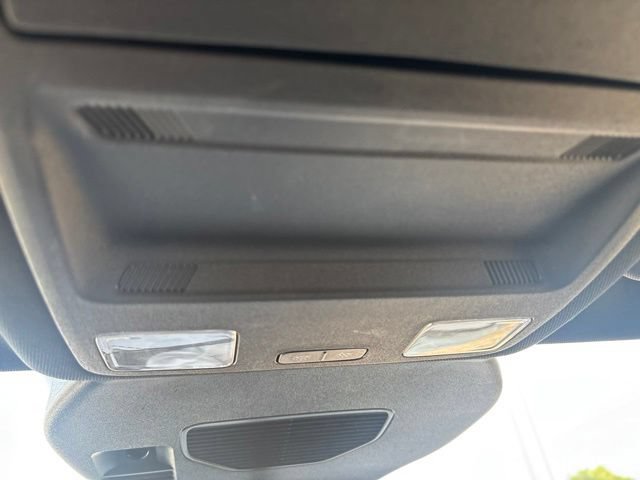 Certified 2025 Ford Escape ST-Line Select AWD/4WD image 24