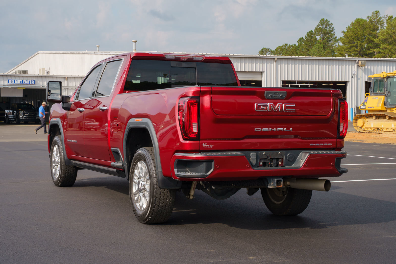 Used 2021 GMC Sierra 2500 Denali w/ Denali Ultimate Package AWD/4WD image 7