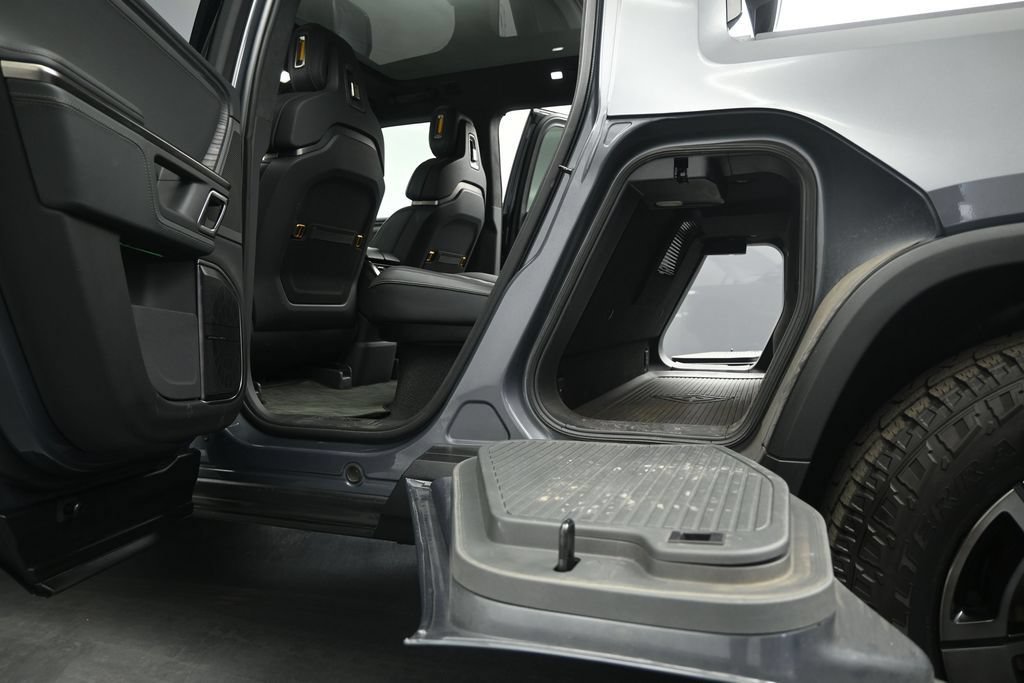 Used 2022 Rivian R1T Launch Edition AWD/4WD image 19