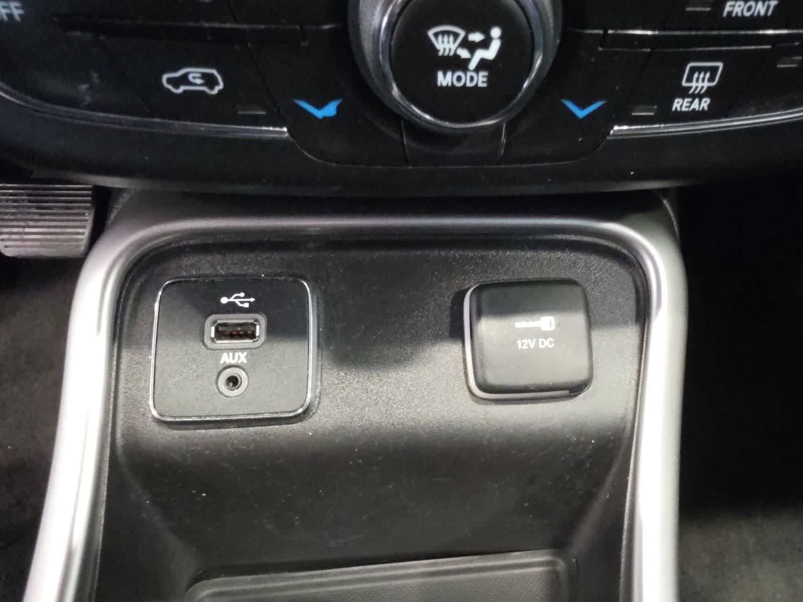 Used 2018 Jeep Compass Latitude w/ Popular Equipment Group FWD image 21