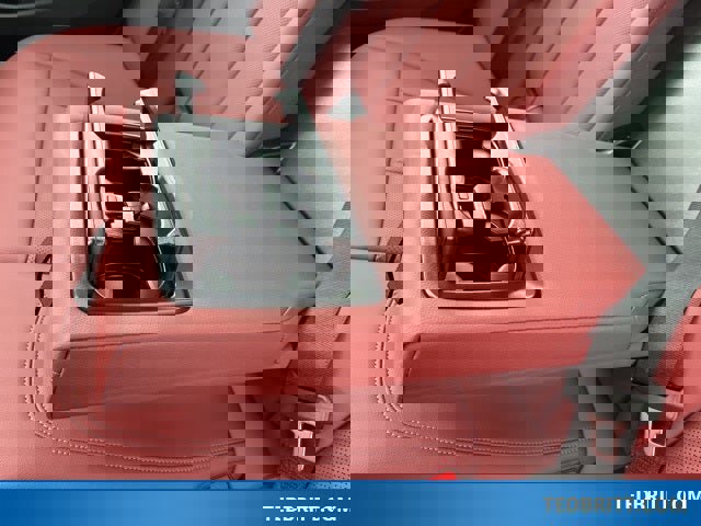 Used 2024 BMW 330i xDrive Sedan w/ M Sport Package image 14