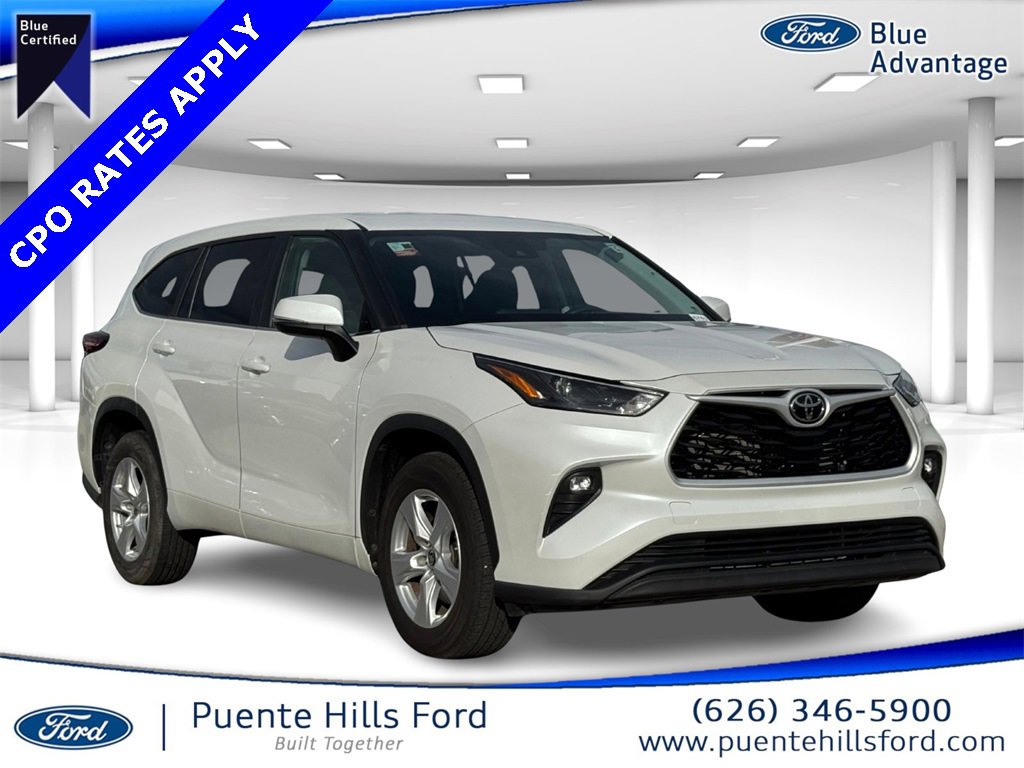Used 2024 Toyota Highlander LE image 1