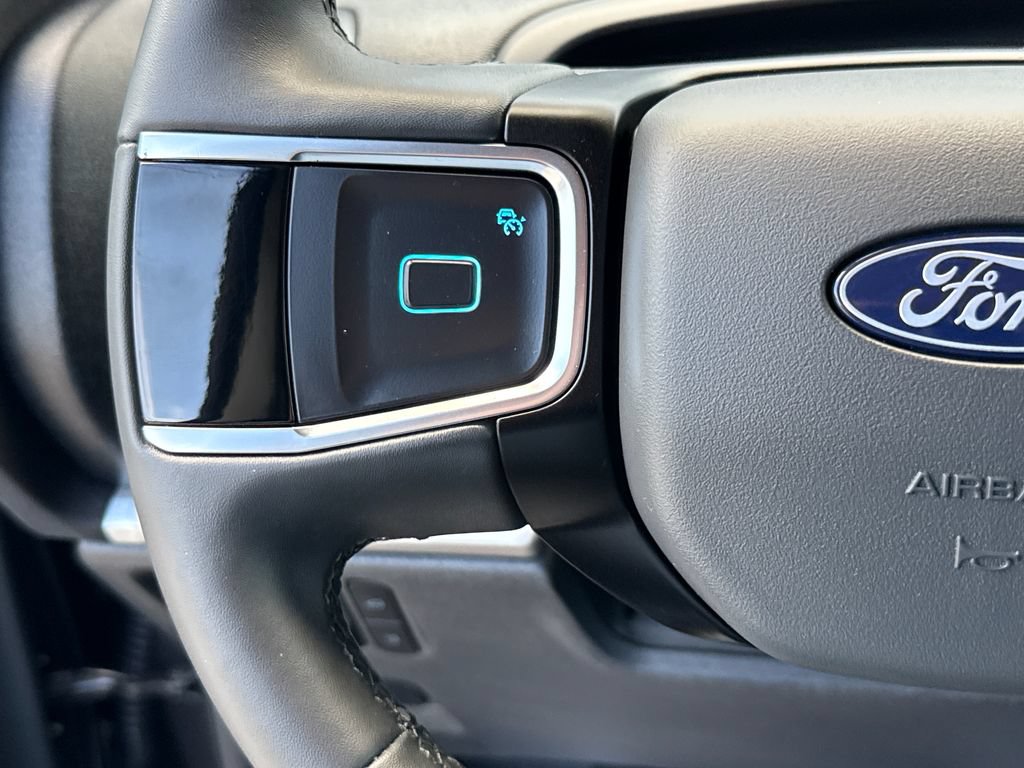 Certified 2025 Ford Expedition Active RWD image 16