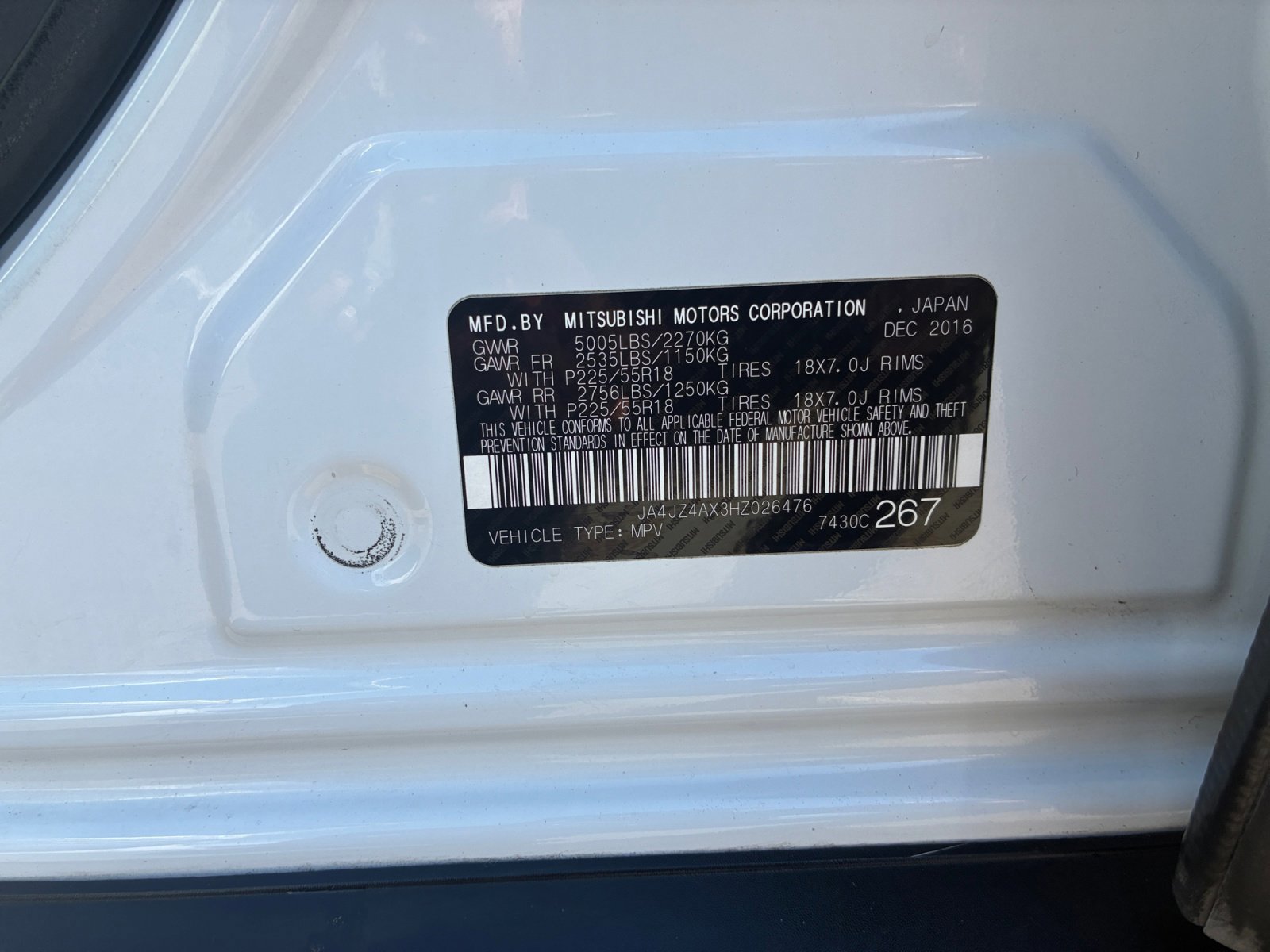 Used 2017 Mitsubishi Outlander GT image 35