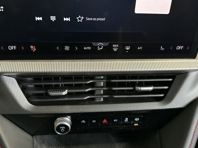 Certified 2025 Ford Explorer ST-Line image 22