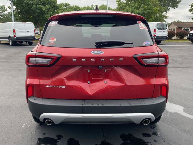 Certified 2025 Ford Escape Active w/ Cold Weather Package AWD/4WD image 9