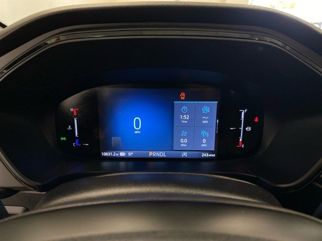 Certified 2025 Ford Escape ST-Line Select w/ Tech Pack #1 AWD/4WD image 22