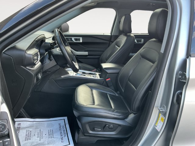 Certified 2023 Ford Explorer XLT AWD/4WD image 11