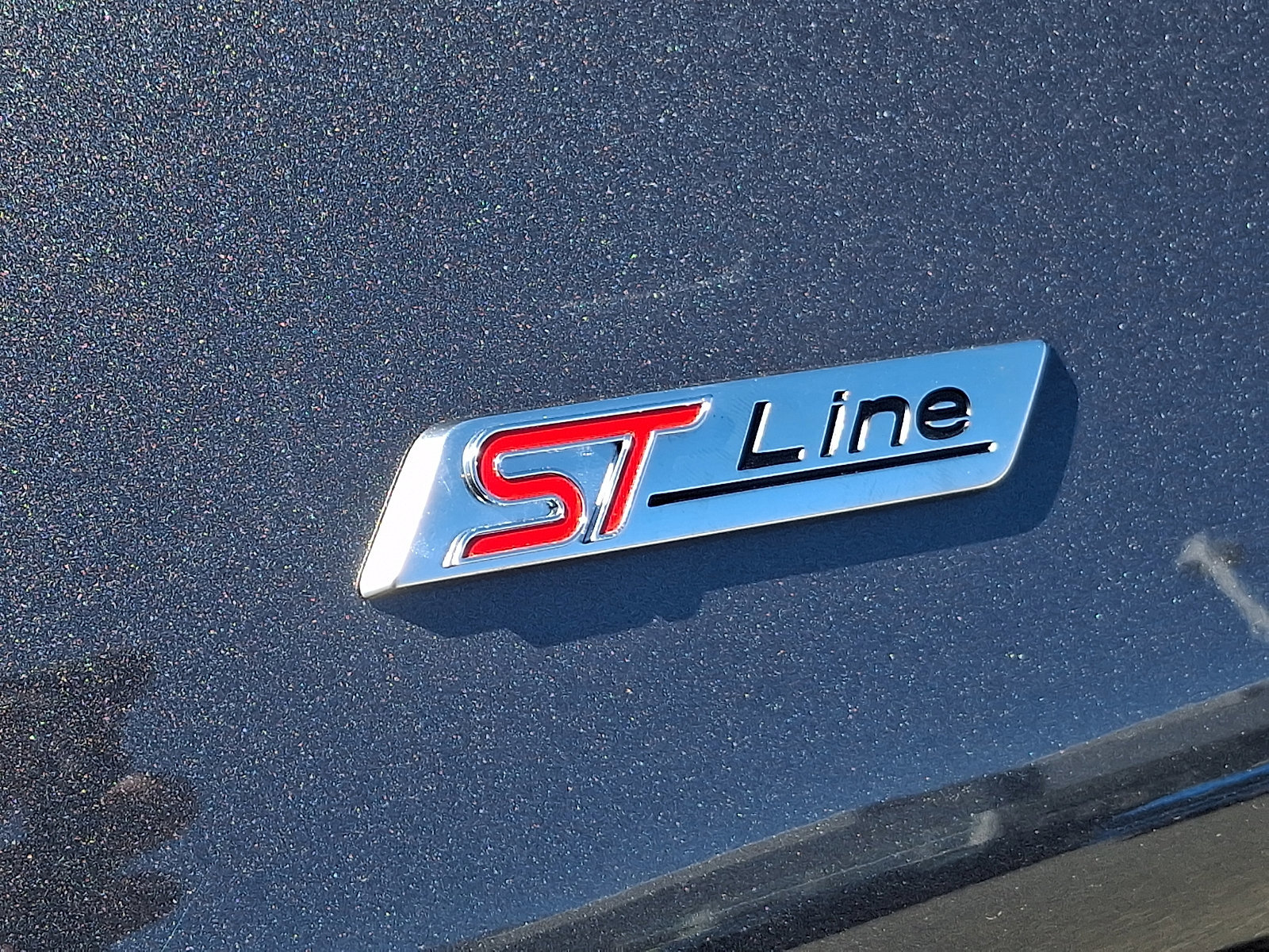 Certified 2025 Ford Explorer ST-Line w/ Premium Package image 36