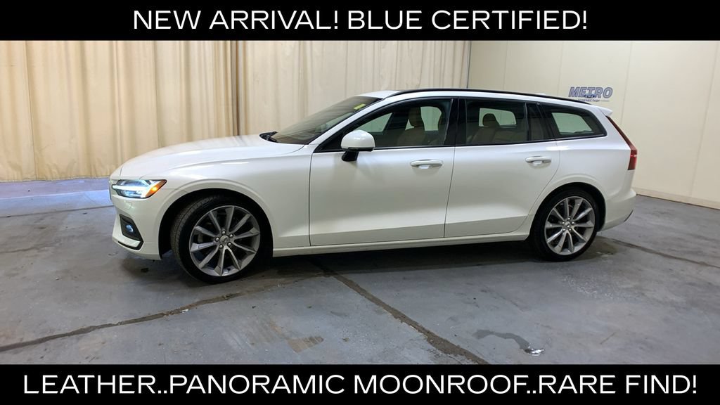 Used 2020 Volvo V60 T5 Momentum w/ Momentum Advanced Package FWD image 6