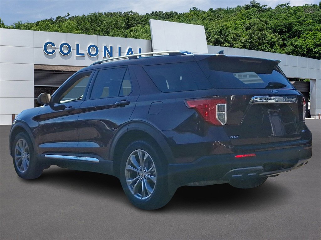 Certified 2022 Ford Explorer XLT w/ Equipment Group 202A image 2