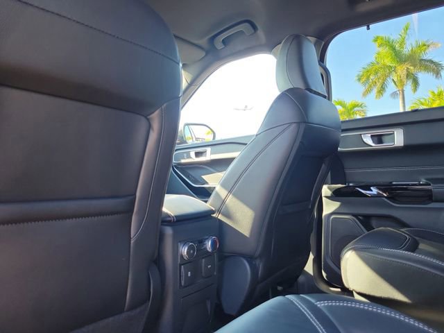Certified 2022 Ford Explorer ST image 12