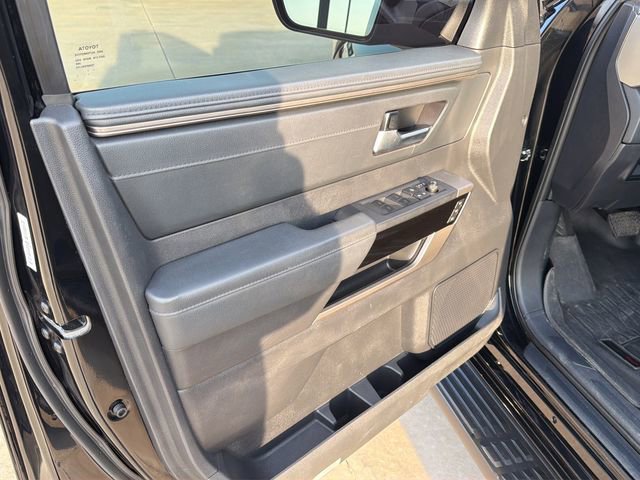 Used 2024 Toyota Sequoia Limited image 19