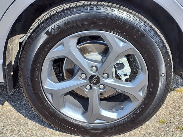 Certified 2024 Ford Escape ST-Line w/ Tech Pack #1 AWD/4WD image 29