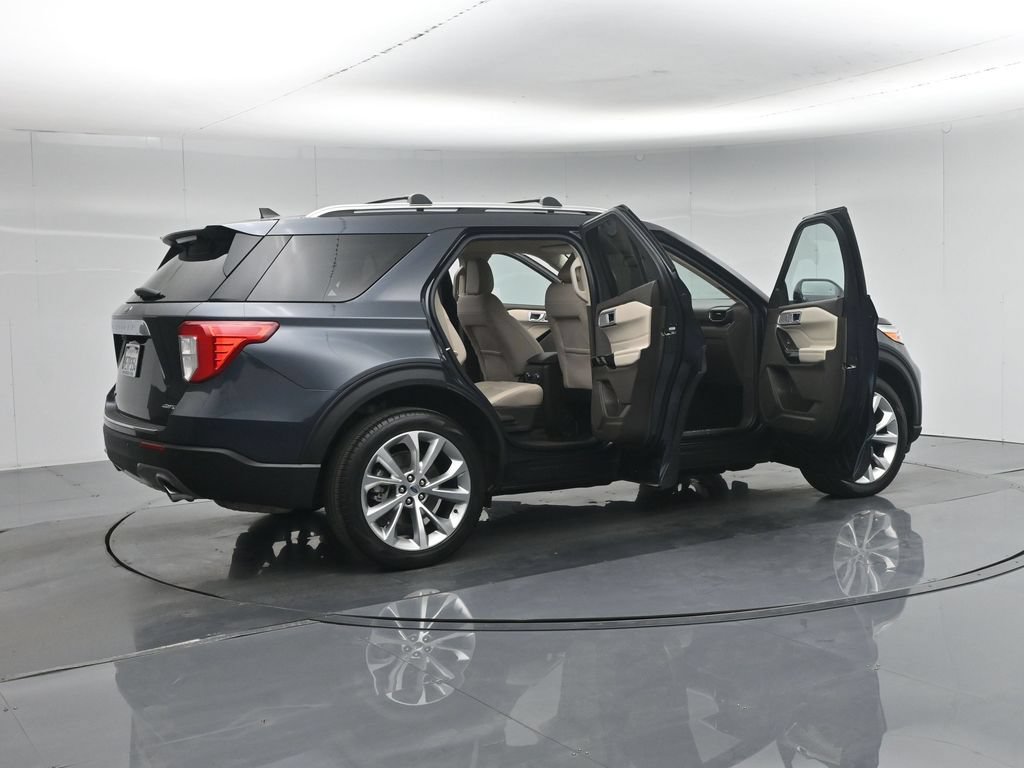 Certified 2023 Ford Explorer Platinum AWD/4WD image 6
