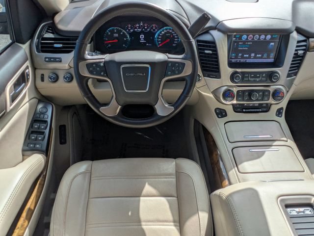 Used 2017 GMC Yukon Denali w/ Open Road Package AWD/4WD image 17