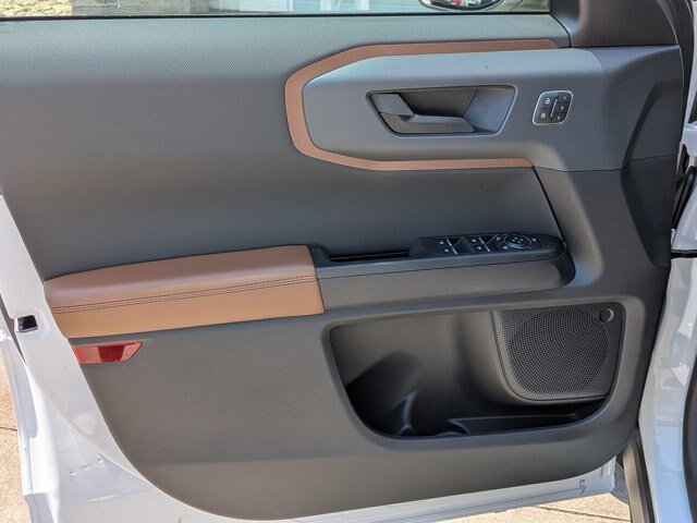 Certified 2024 Ford Bronco Sport Outer Banks AWD/4WD image 12