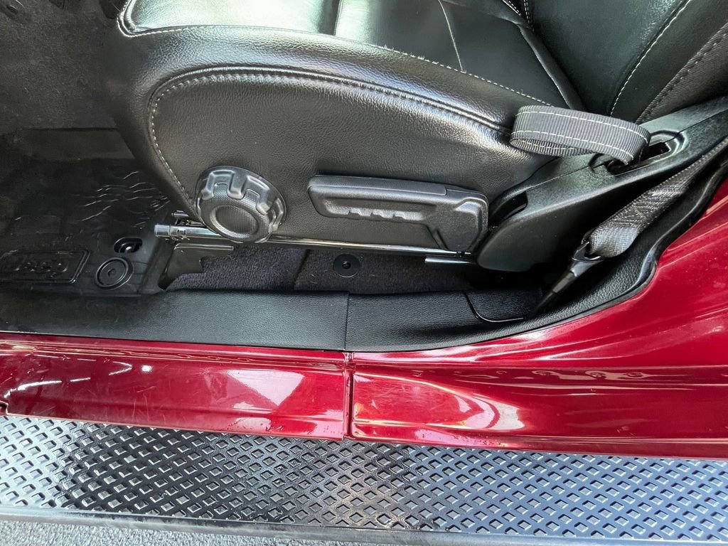 Used 2021 Jeep Gladiator Overland w/ Popular Equipment Package image 10