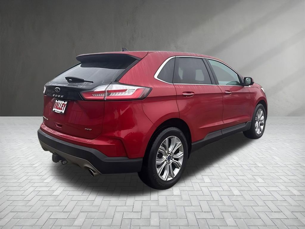Certified 2022 Ford Edge Titanium w/ Class II Trailer Tow Package image 7