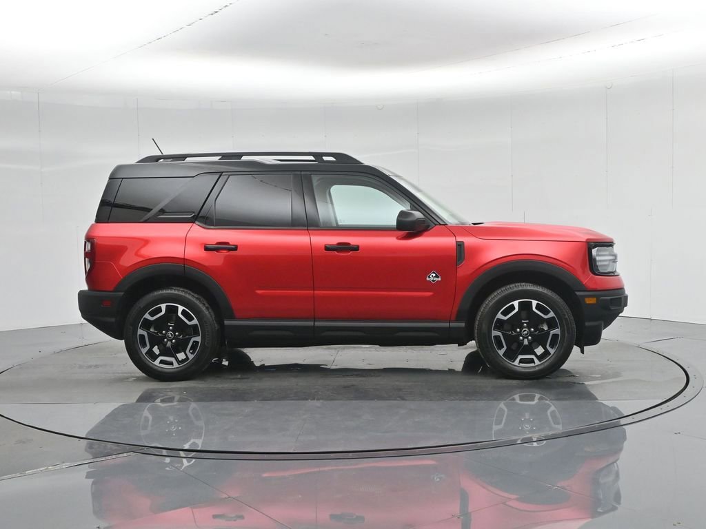 Certified 2023 Ford Bronco Sport Outer Banks w/ Tech Package image 4