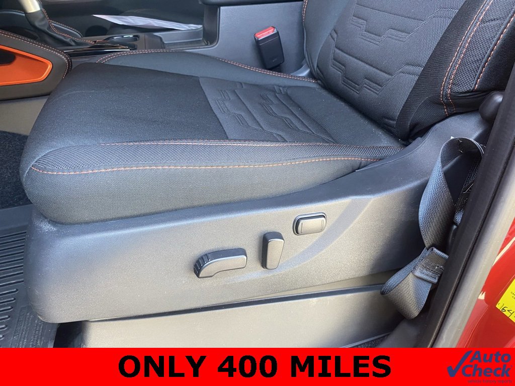 Used 2025 Nissan Frontier PRO-4X w/ Black Accent Package image 15