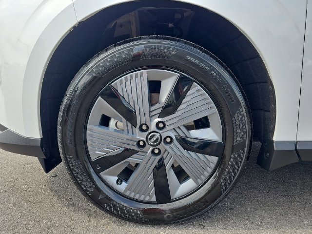 Used 2025 Nissan Murano SL AWD/4WD image 11