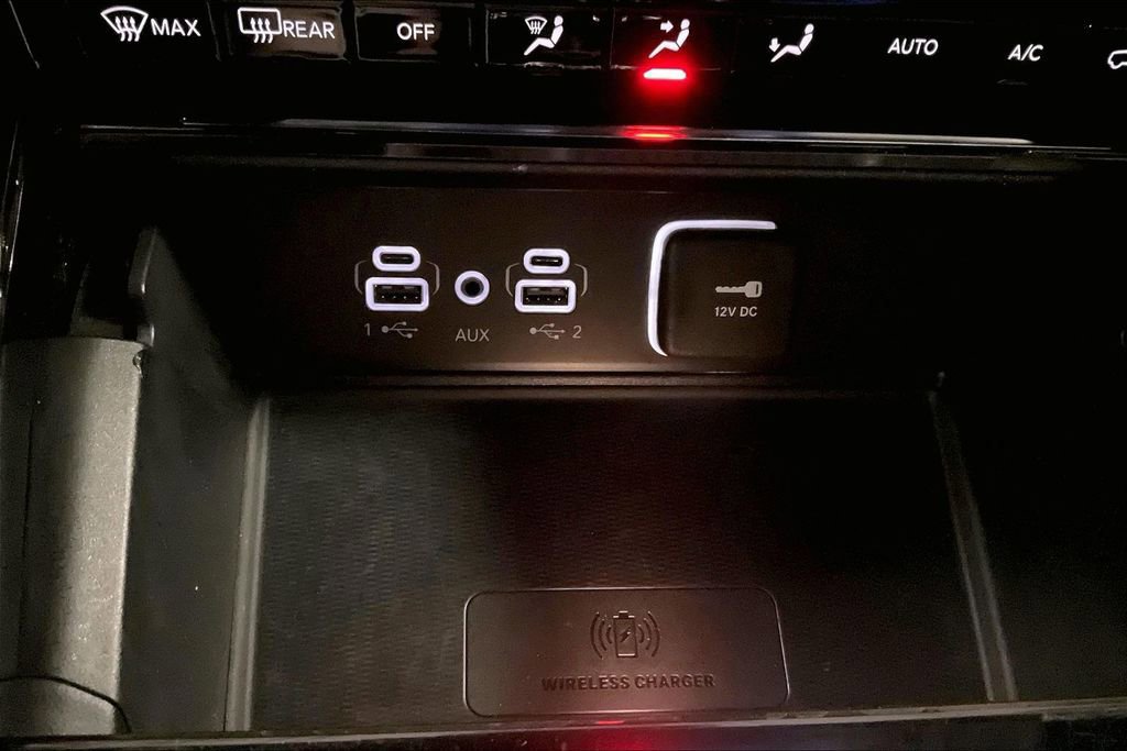 Used 2023 Jeep Grand Cherokee Altitude image 30