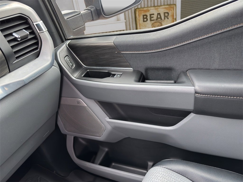 Certified 2025 Ford F150 Lariat w/ Equipment Group 501A Mid image 29