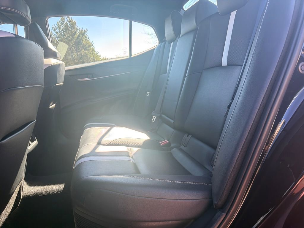 Used 2025 Toyota Camry SE FWD image 21