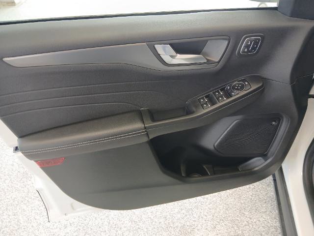 Certified 2023 Ford Escape Active w/ Tech Pack #2 image 12