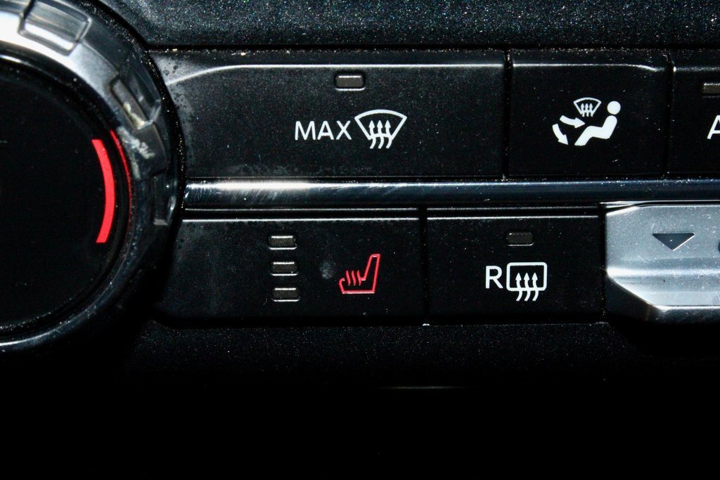 Certified 2023 Ford F150 XLT w/ Equipment Group 302A High image 12