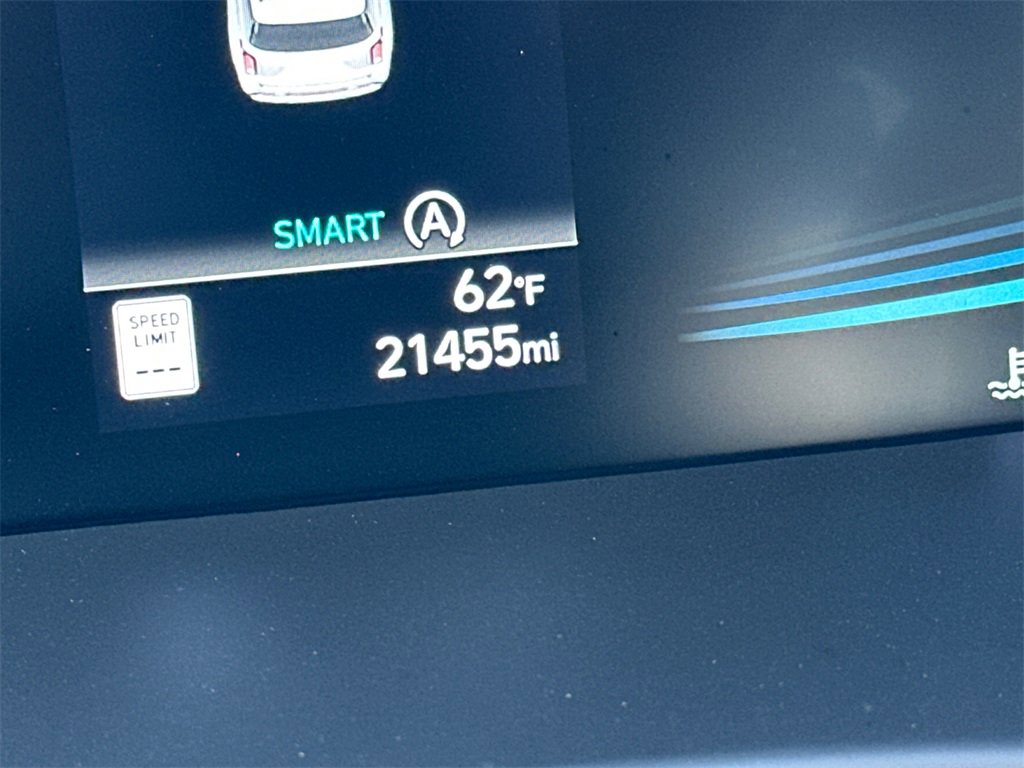 Used 2025 Hyundai Palisade SE image 27