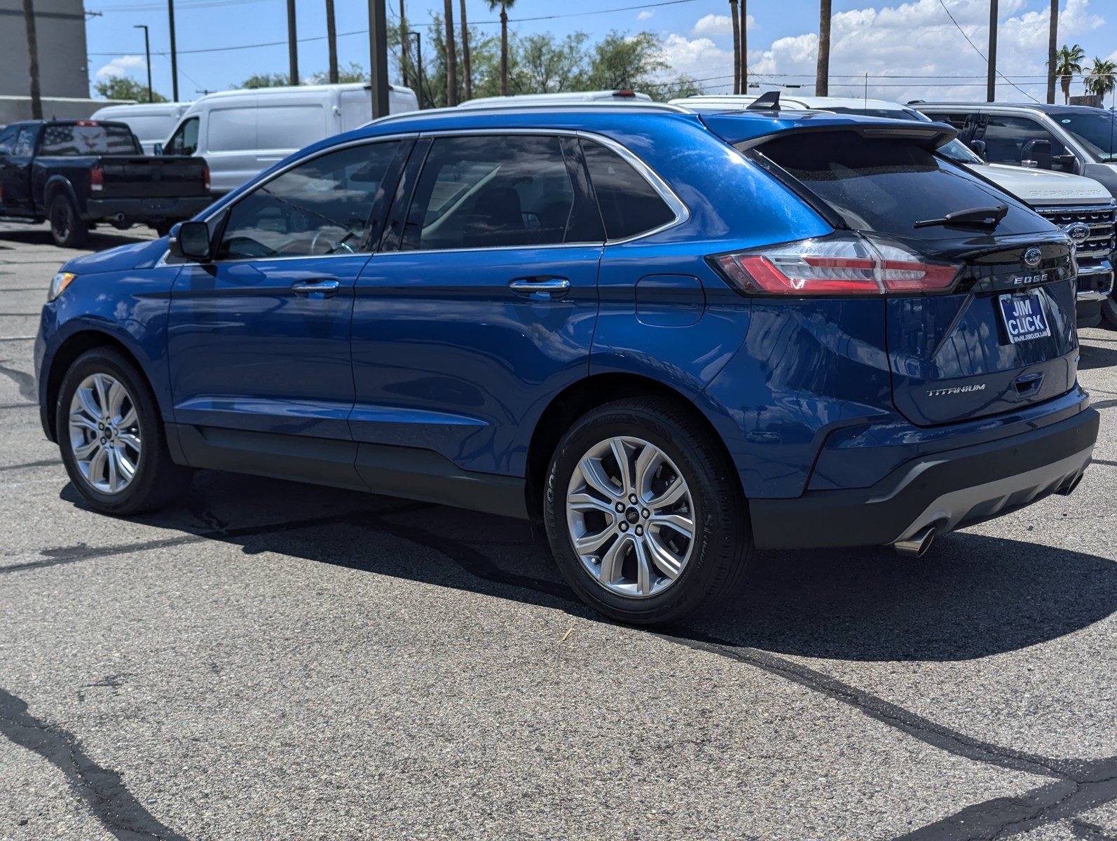Certified 2024 Ford Edge Titanium AWD/4WD image 4