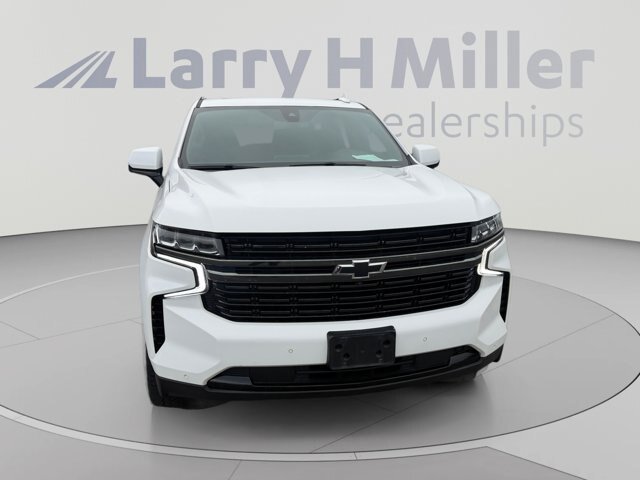 Used 2021 Chevrolet Tahoe RST w/ Luxury Package AWD/4WD image 6